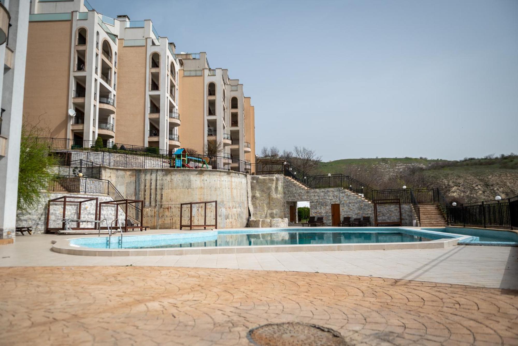 Queen'S Garden Balchik Apartment Extérieur photo
