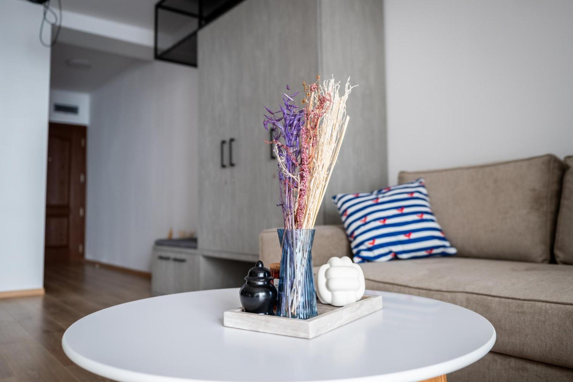 Queen'S Garden Balchik Apartment Extérieur photo