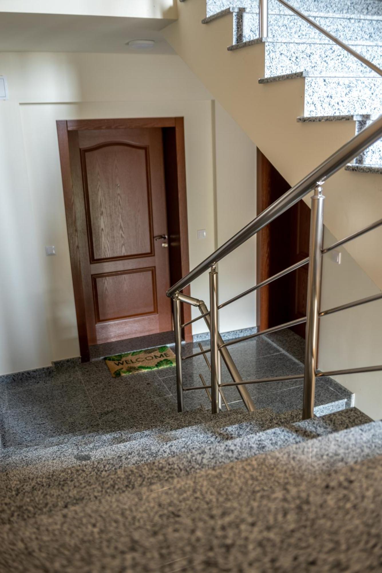 Queen'S Garden Balchik Apartment Extérieur photo