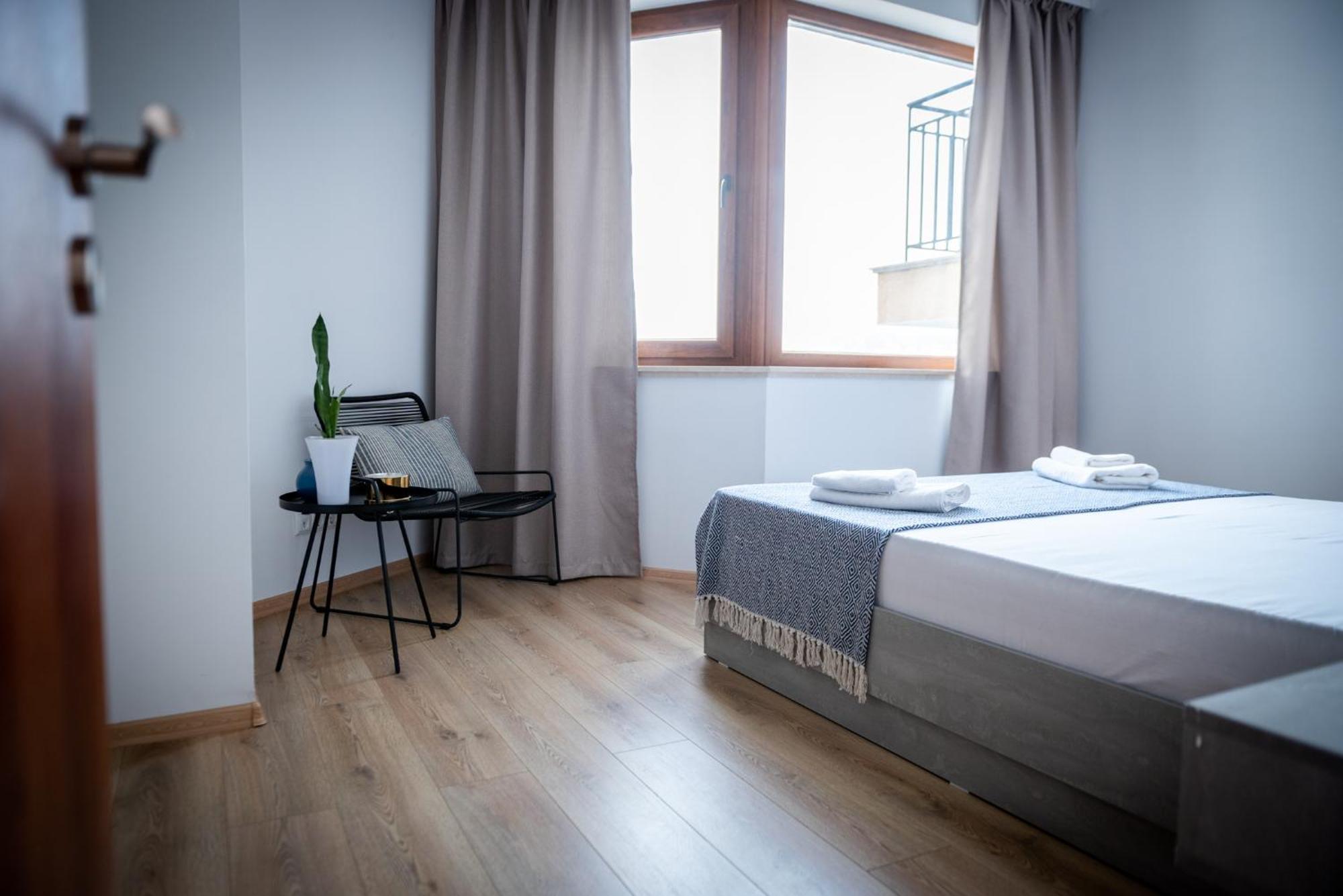 Queen'S Garden Balchik Apartment Extérieur photo