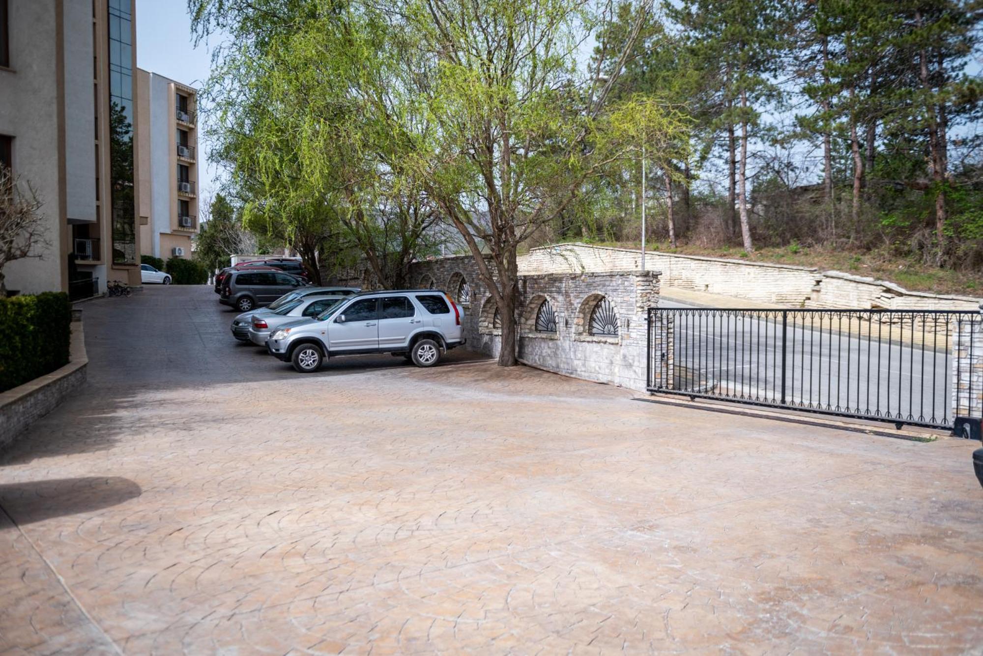 Queen'S Garden Balchik Apartment Extérieur photo