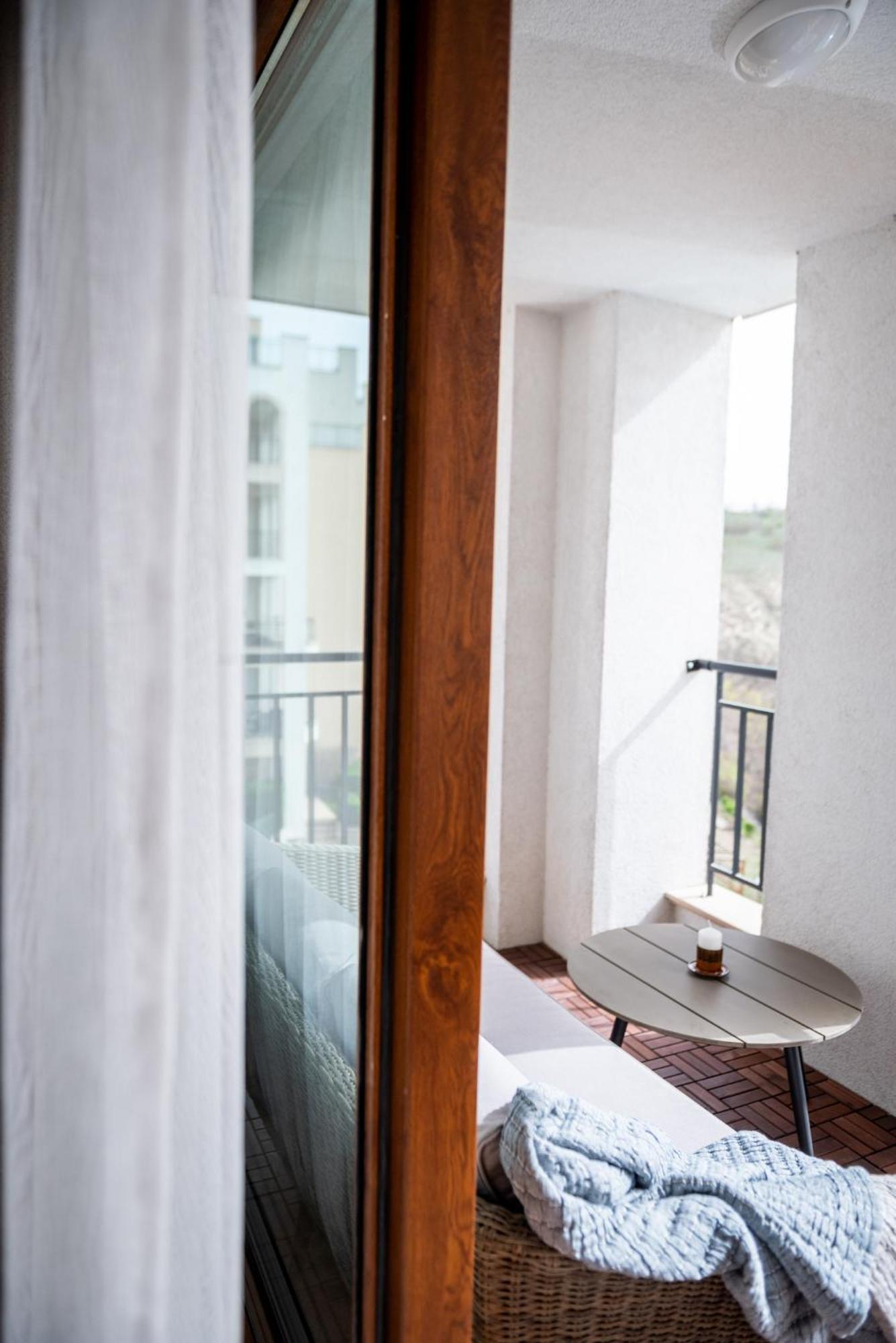 Queen'S Garden Balchik Apartment Extérieur photo